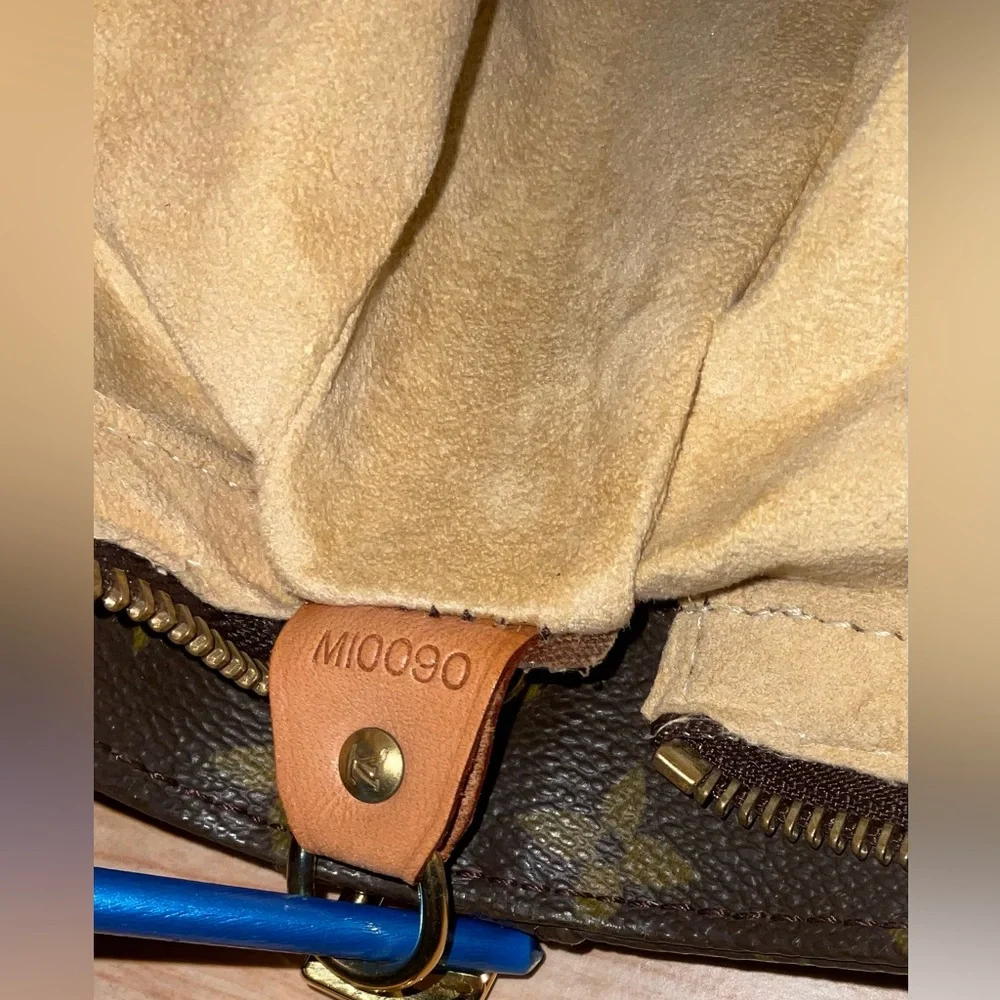 ✅LOUIS VUITTON GM BAG+WALLET BUNDLE DEAL AUTHENTIC - Picture 7 of 16